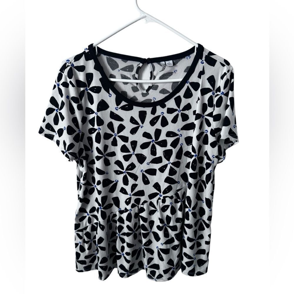 Elle Black White & Blue Printed Blouse Size Medium